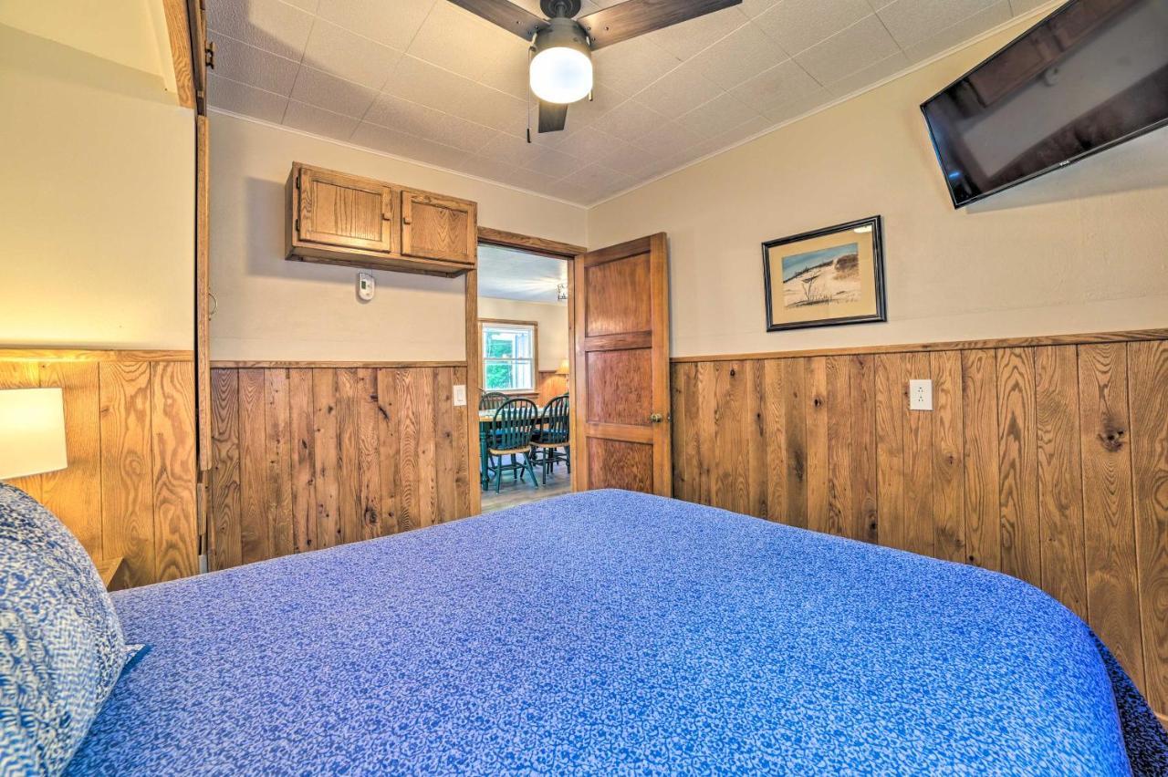 East Tawas Lakefront Getaway With Kayaks And Deck 외부 사진