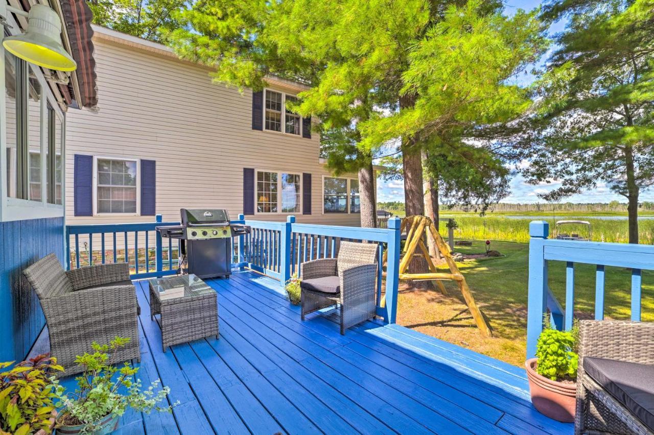 East Tawas Lakefront Getaway With Kayaks And Deck 외부 사진