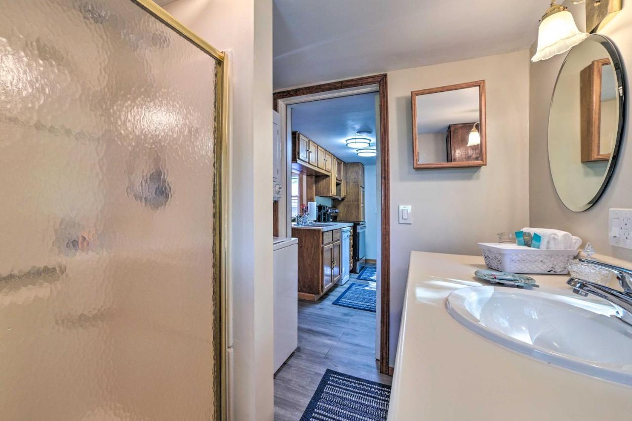 East Tawas Lakefront Getaway With Kayaks And Deck 외부 사진