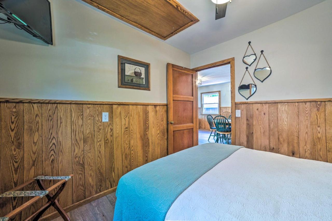 East Tawas Lakefront Getaway With Kayaks And Deck 외부 사진