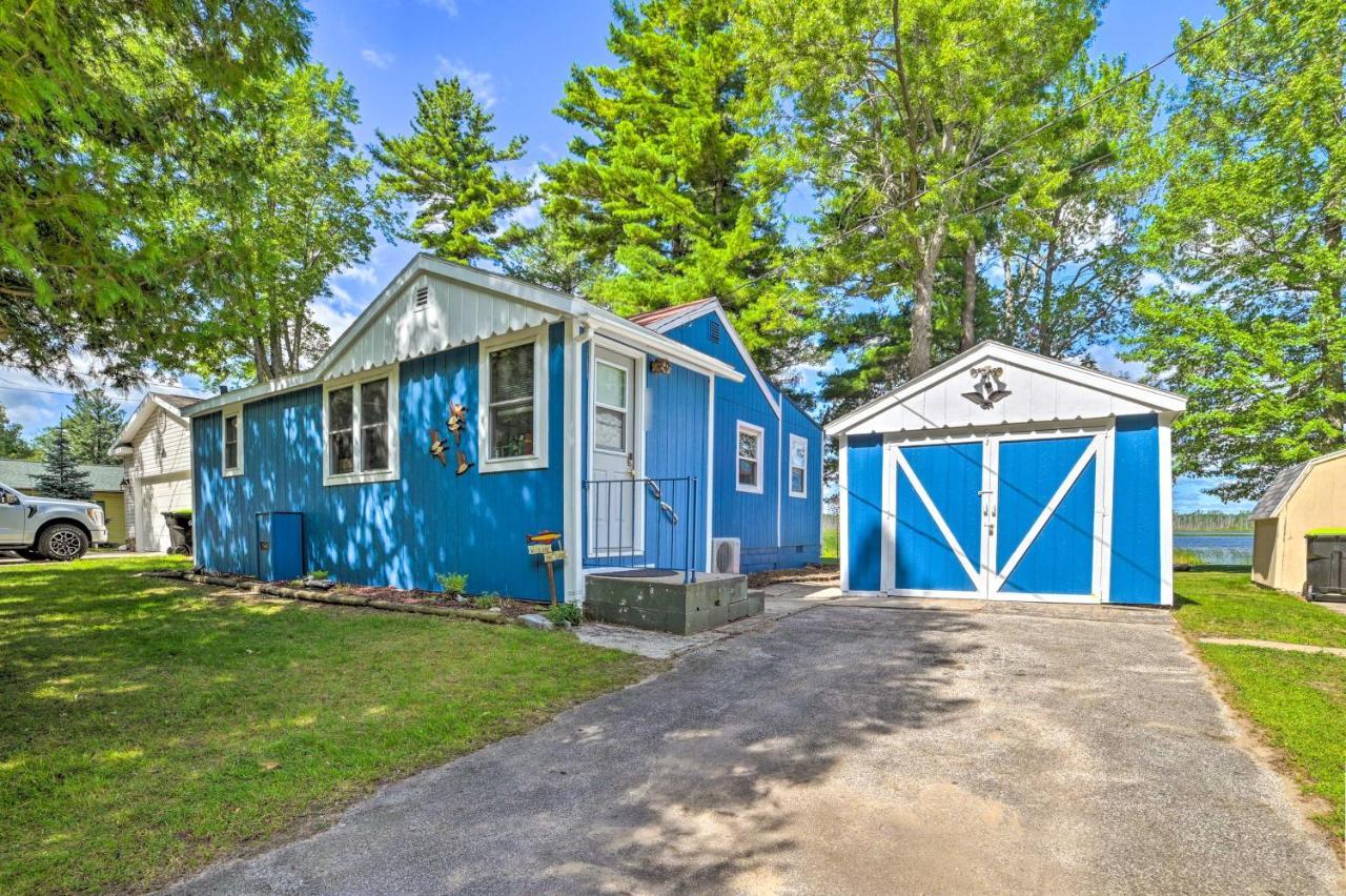 East Tawas Lakefront Getaway With Kayaks And Deck 외부 사진